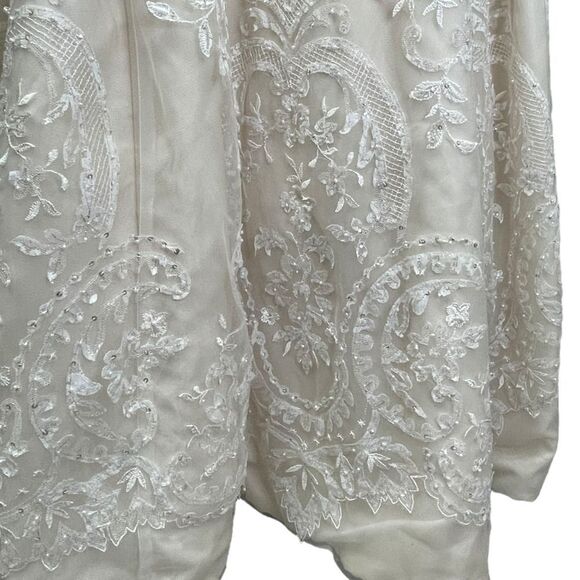Oleg Cassini Beaded Lace Tulle Strapless Wedding Gown Formal Size 10 - Picture 9 of 11